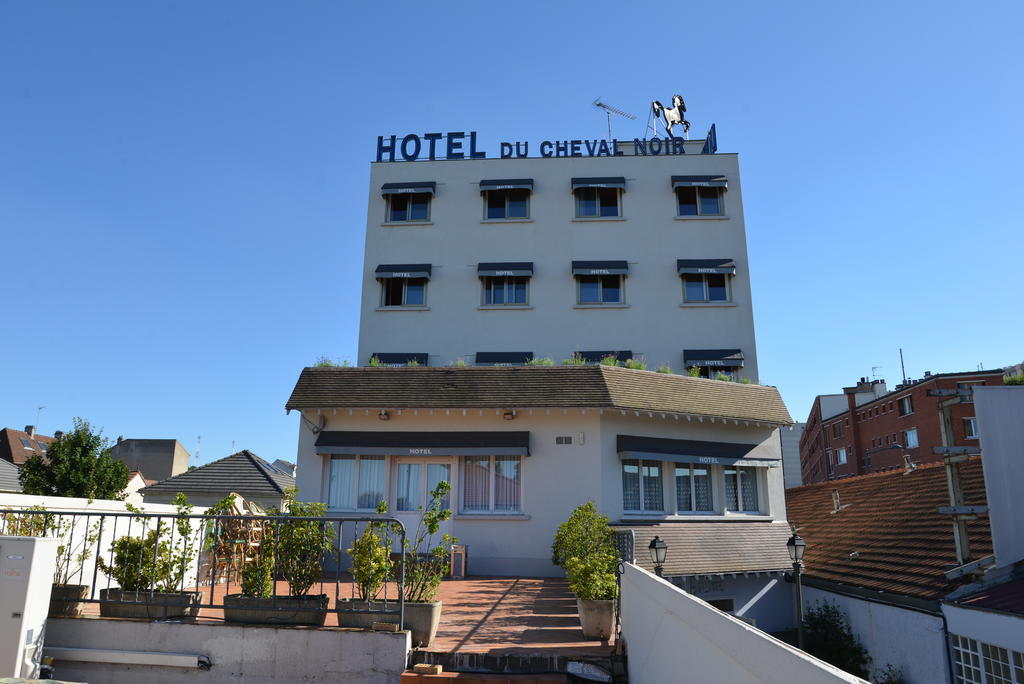 Le Cheval Noir Hotel Paris Pantin Esterno foto